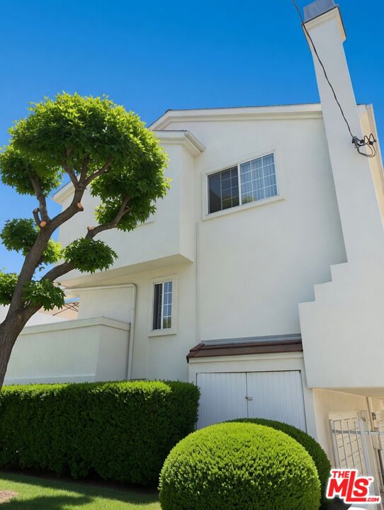 Property photo for 14711 S Berendo Ave, #16, Gardena, CA