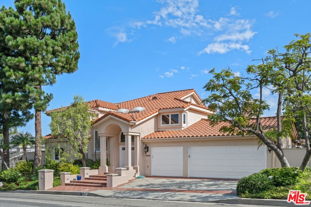 Property photo for 2645 Cordelia Rd, Los Angeles, CA