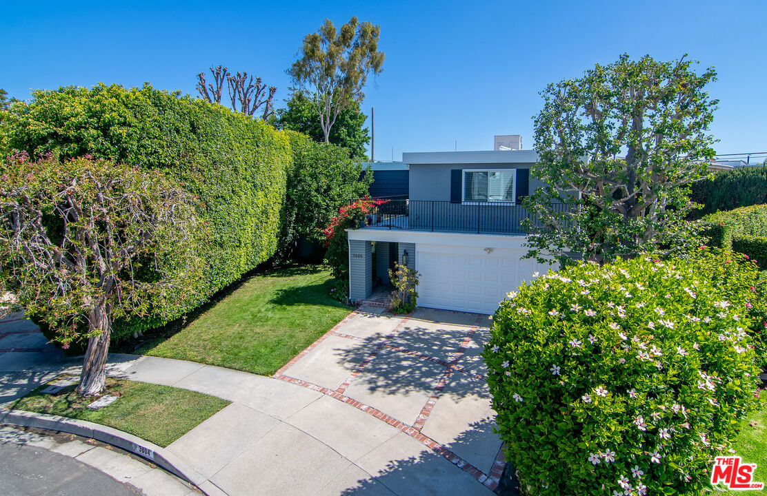 Property photo for 3004 Stoner Ave, Los Angeles, CA