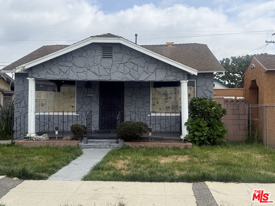 Property photo for 1706 W 65th Pl, Los Angeles, CA