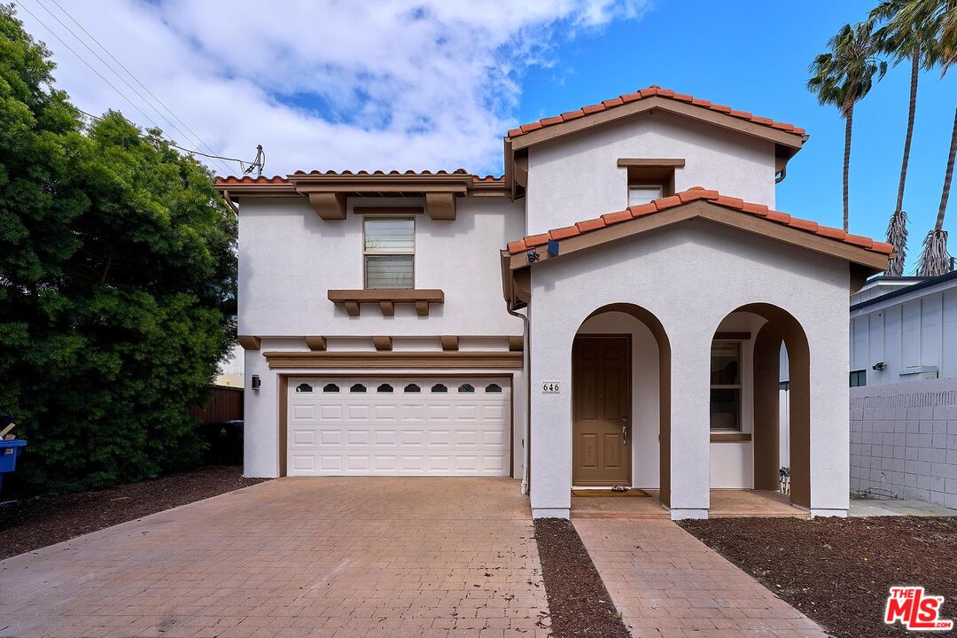 Property photo for 646 N Sierra Bonita Ave, Los Angeles, CA