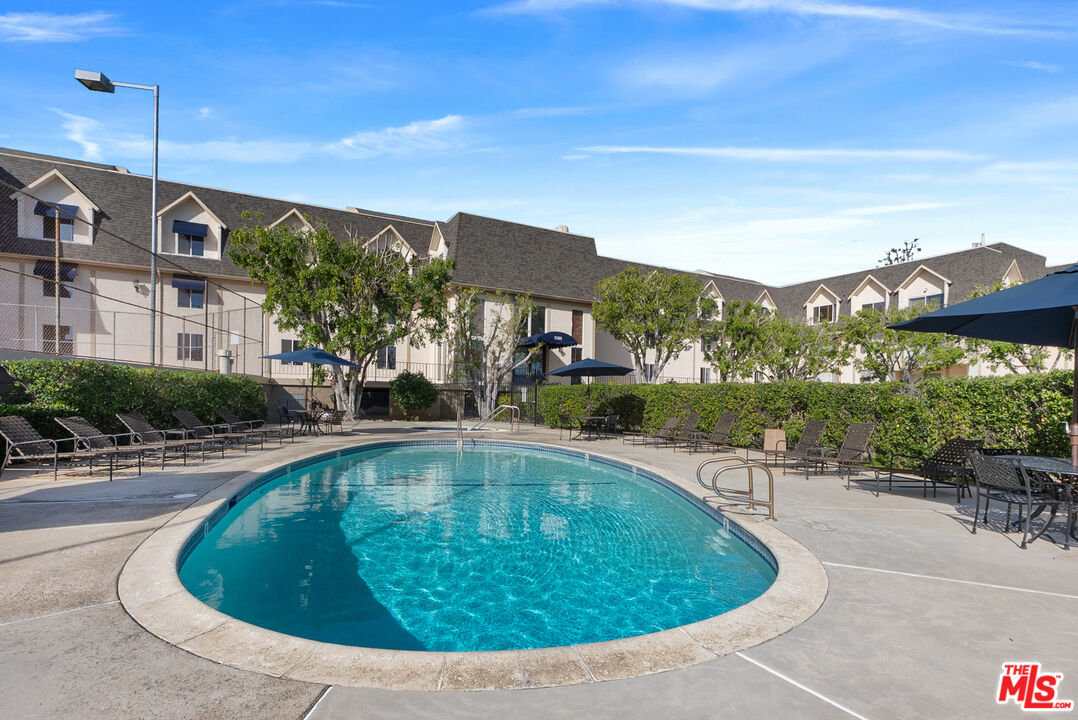 Property photo for 2385 Roscomare Rd, #E17, Los Angeles, CA