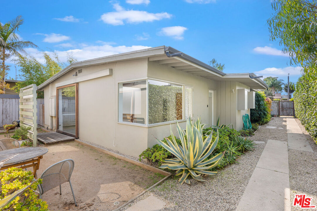 Property photo for 1819 Euclid St, #B, Santa Monica, CA