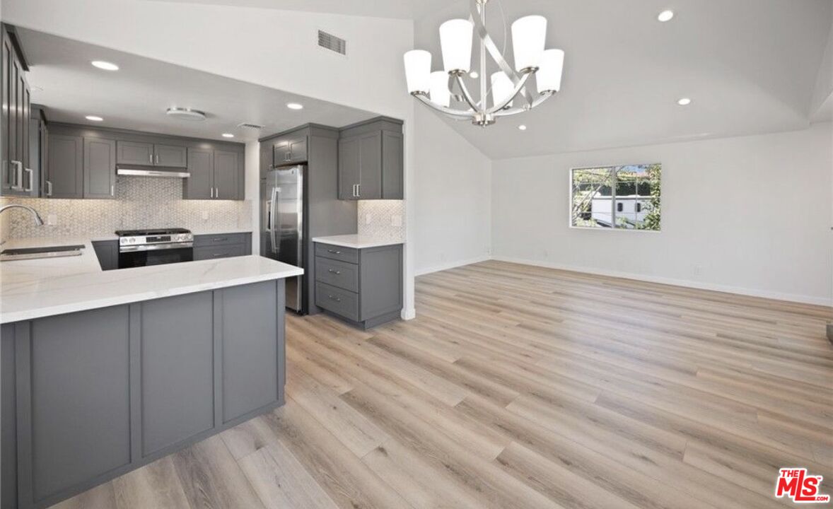 Property photo for 424 Parkman Ave, Los Angeles, CA