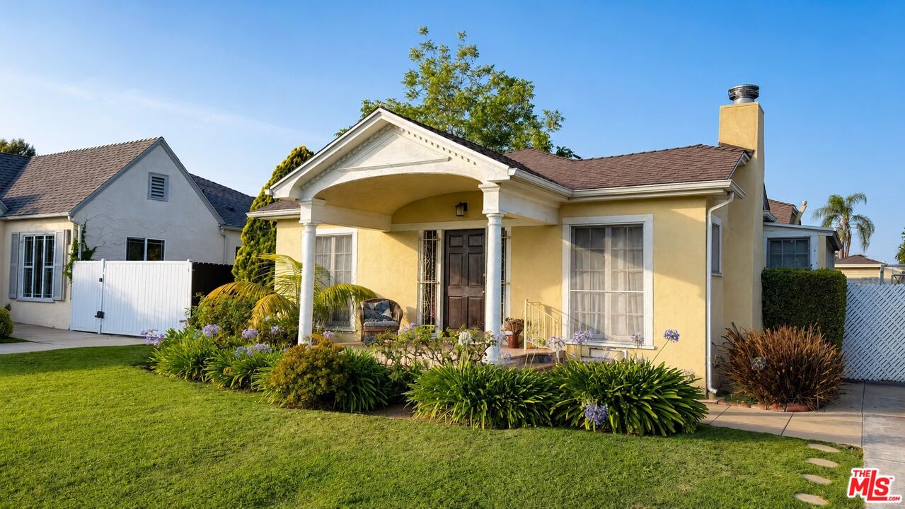 Property photo for 330 N Gower St, Los Angeles, CA