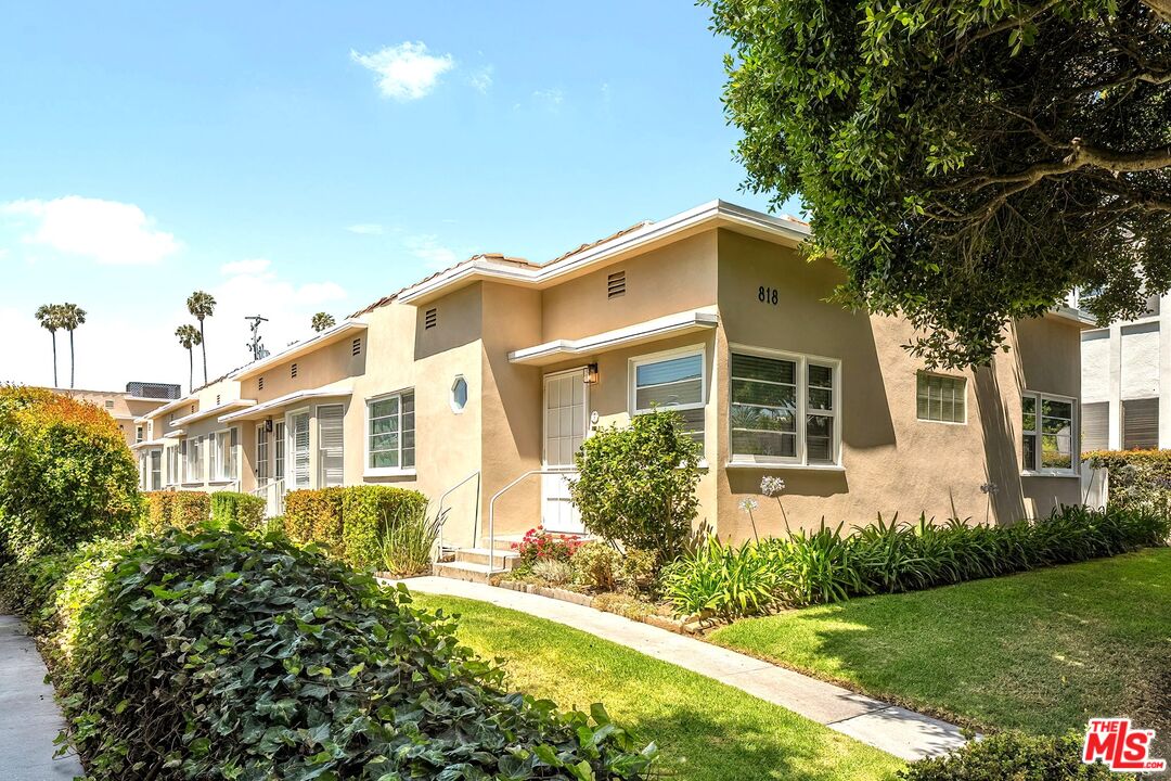 Property photo for 818 20th St, #A, Santa Monica, CA