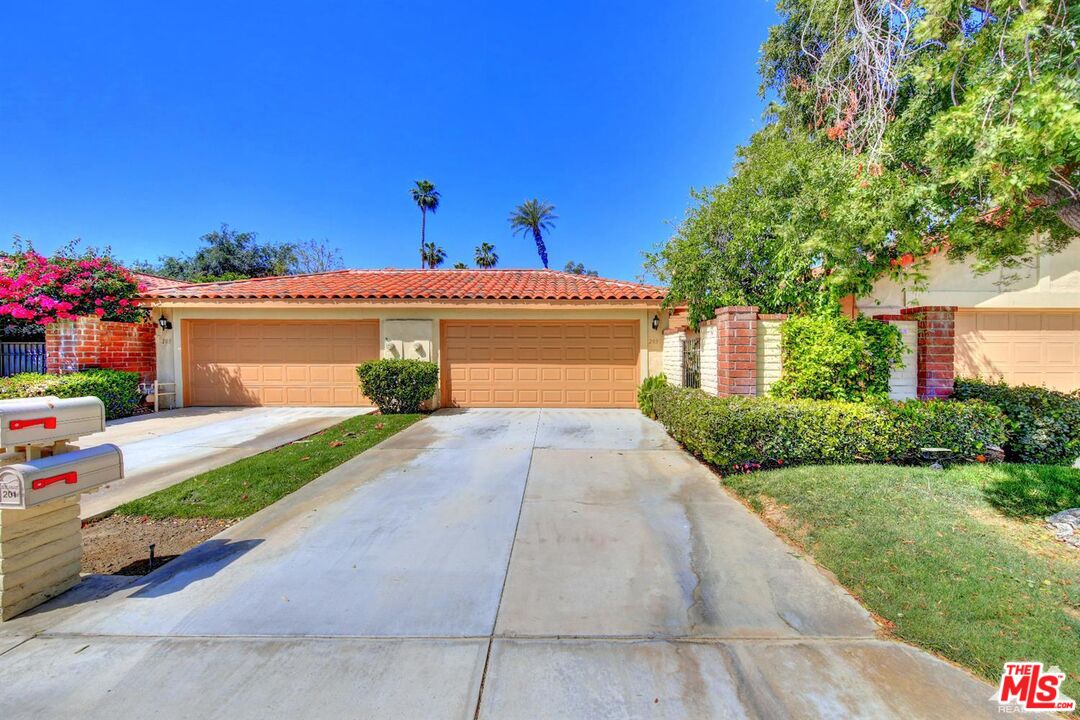 Property photo for 203 Serena Dr, Palm Desert, CA