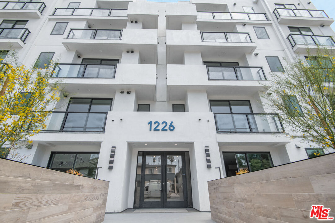 Property photo for 1226 S Bedford St, #502, Los Angeles, CA