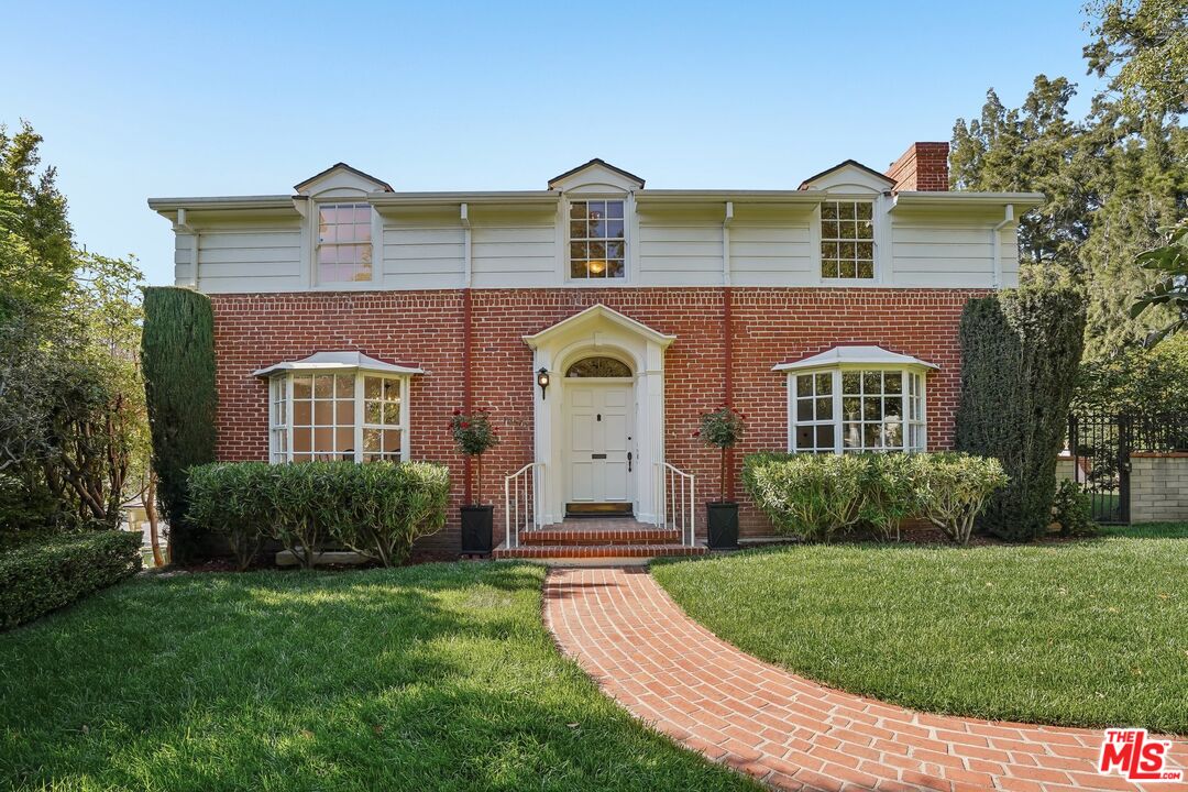Property photo for 10575 Lindbrook Dr, Los Angeles, CA