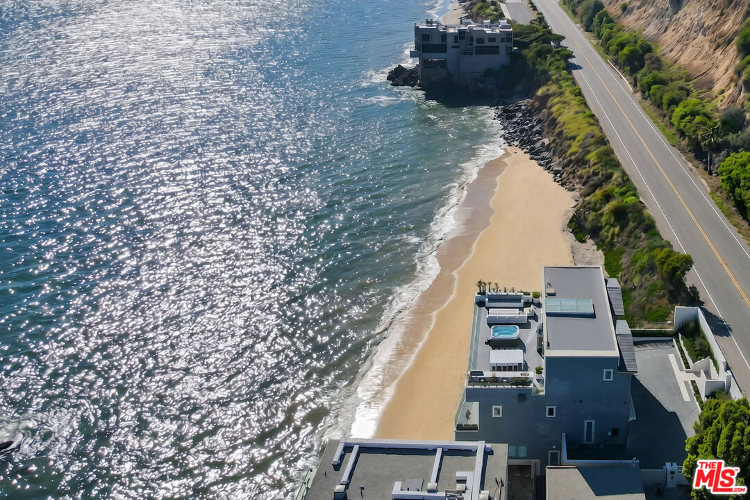 Property photo for 26122 Pacific Coast Hwy, Malibu, CA