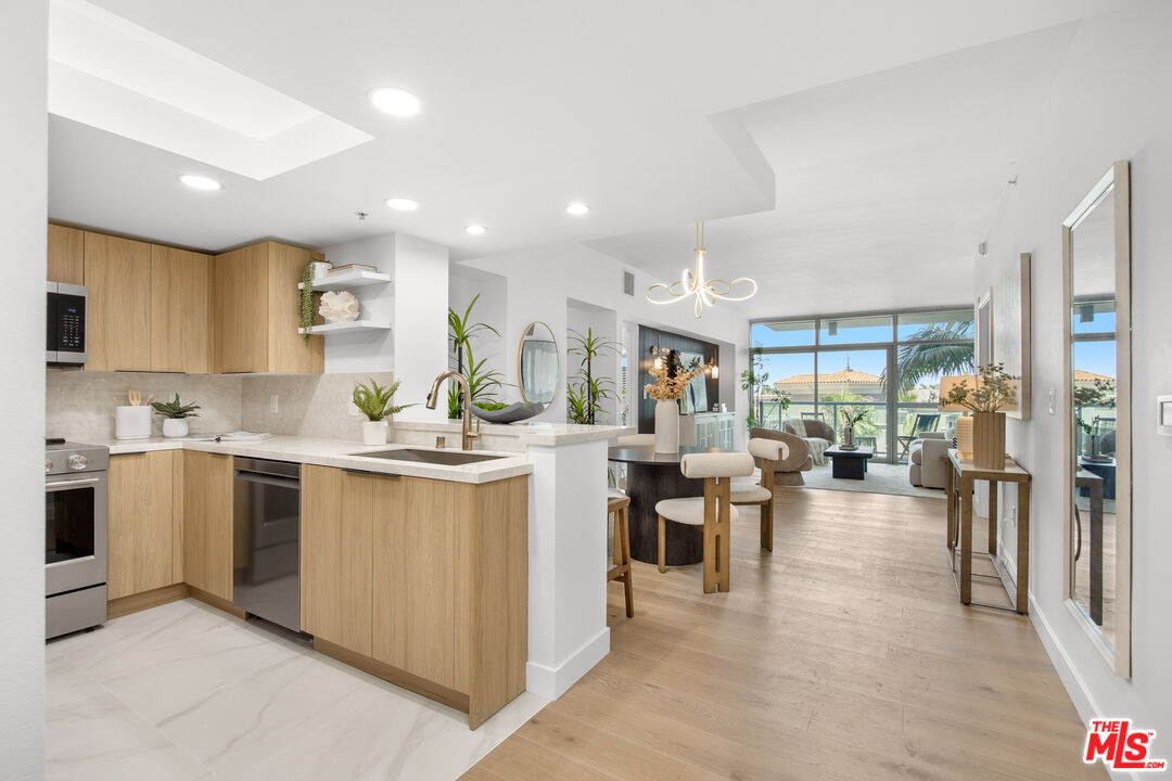 Property photo for 13700 Marina Pointe Dr, #511, Marina Del Rey, CA