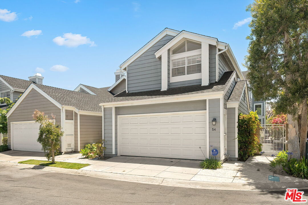 Property photo for 13082 Mindanao Way, #54, Marina Del Rey, CA