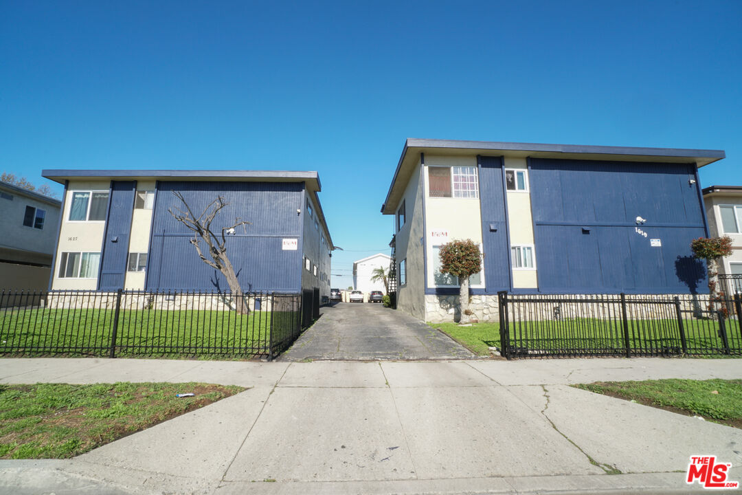 Property photo for 1627 W 206th St, Torrance, CA