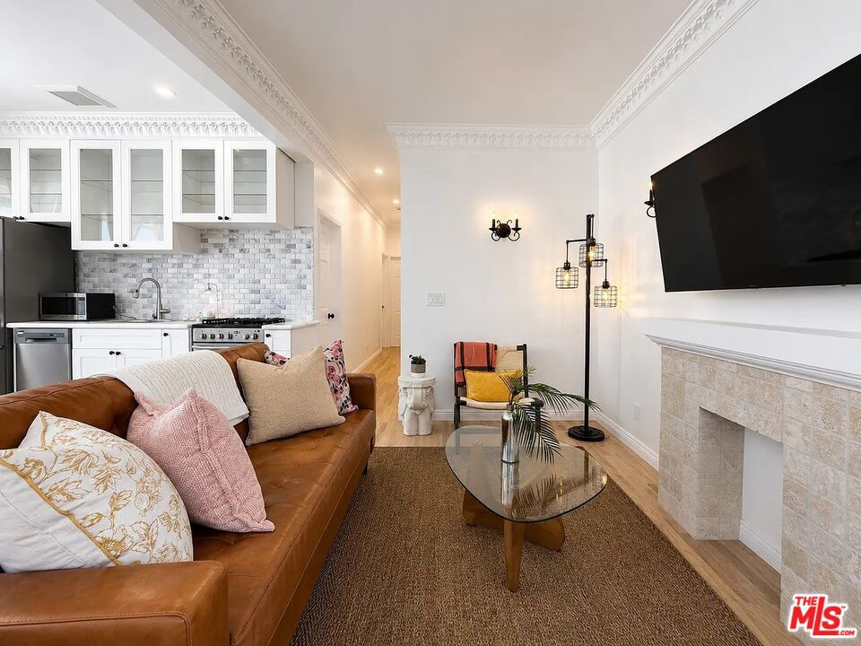 Property photo for 1111 21st St, #1, Santa Monica, CA