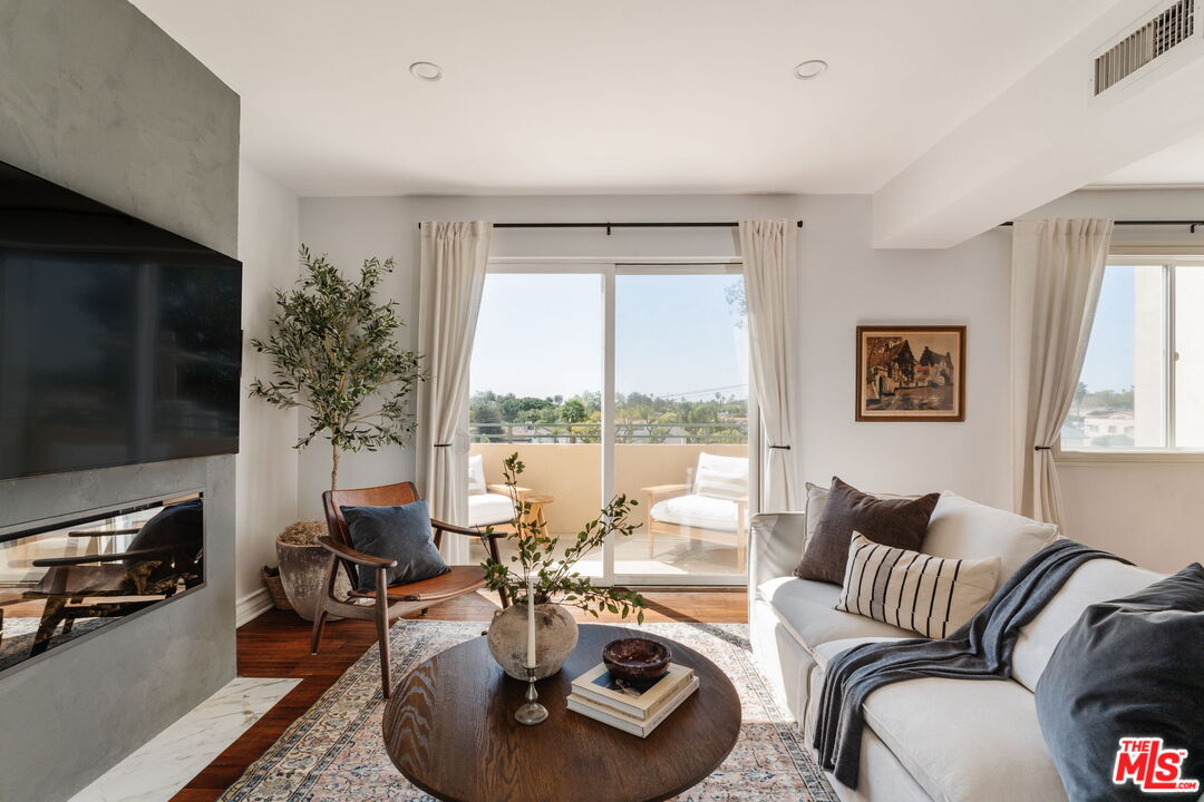 Property photo for 8866 Alcott St, #4, Los Angeles, CA