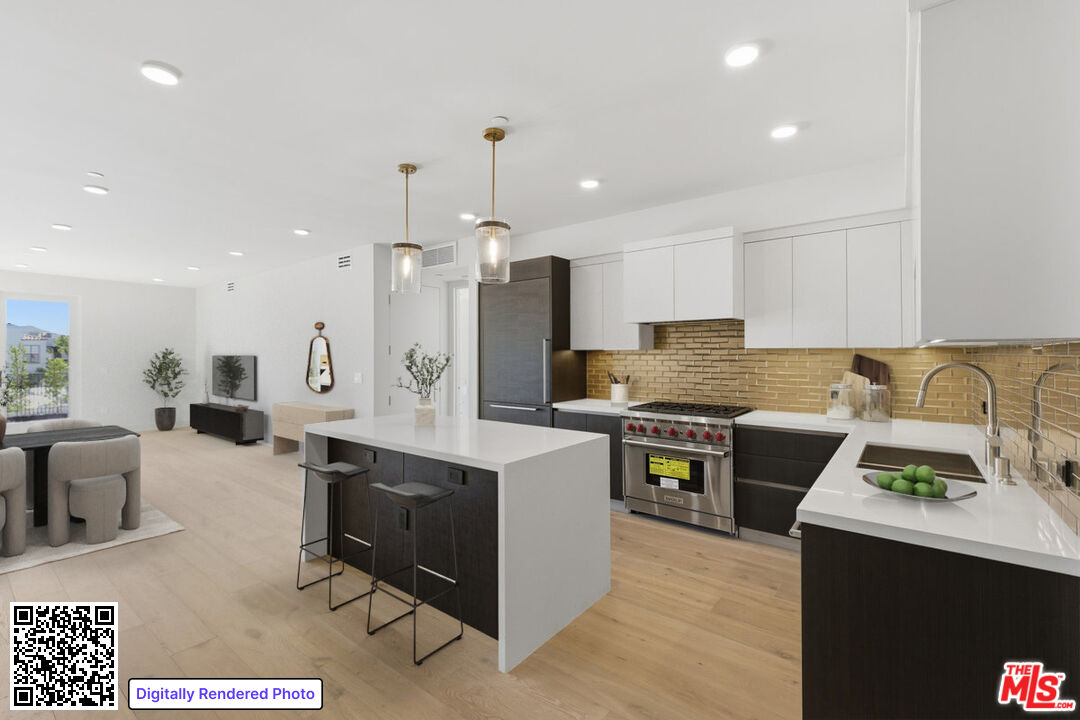 Property photo for 505 S Barrington Ave, #404, Los Angeles, CA