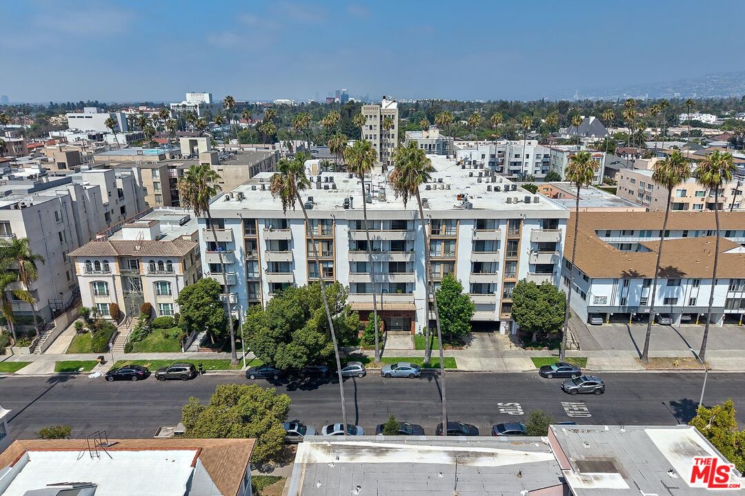 Property photo for 533 S St Andrews Pl, #410, Los Angeles, CA