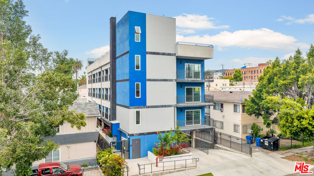 Property photo for 917 S Berendo St, #303, Los Angeles, CA