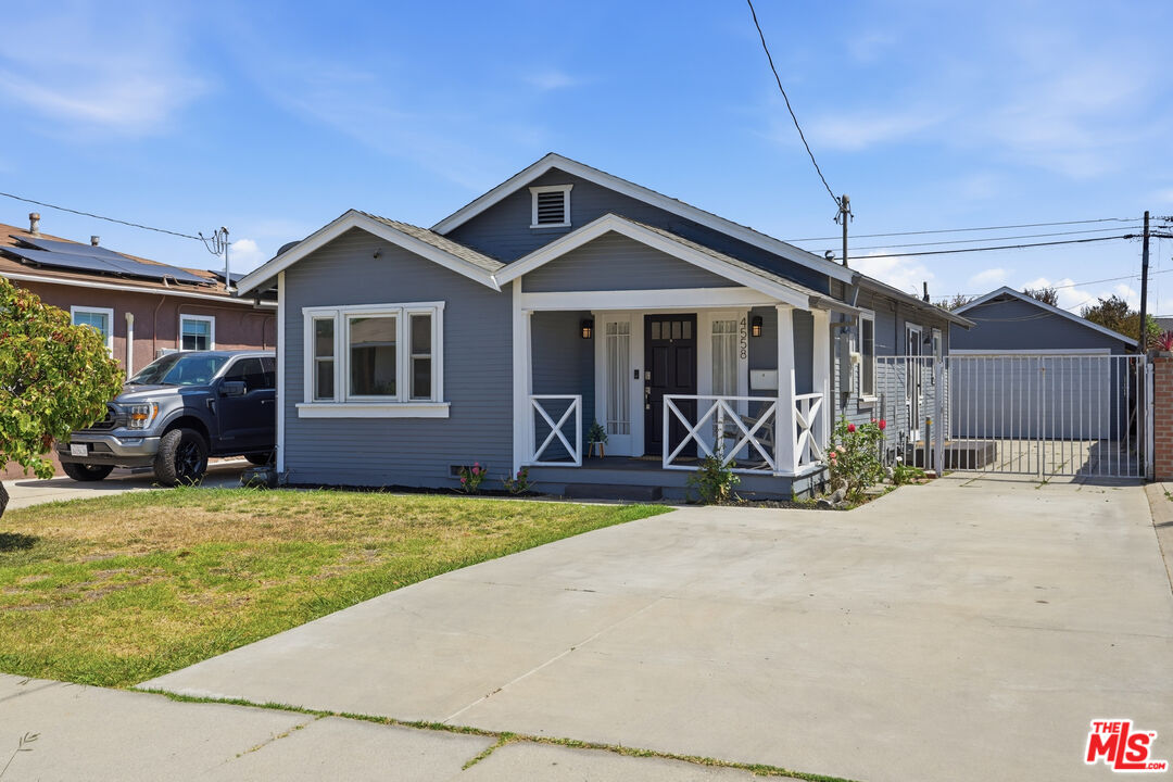 Property photo for 4558 W 141st St, Hawthorne, CA