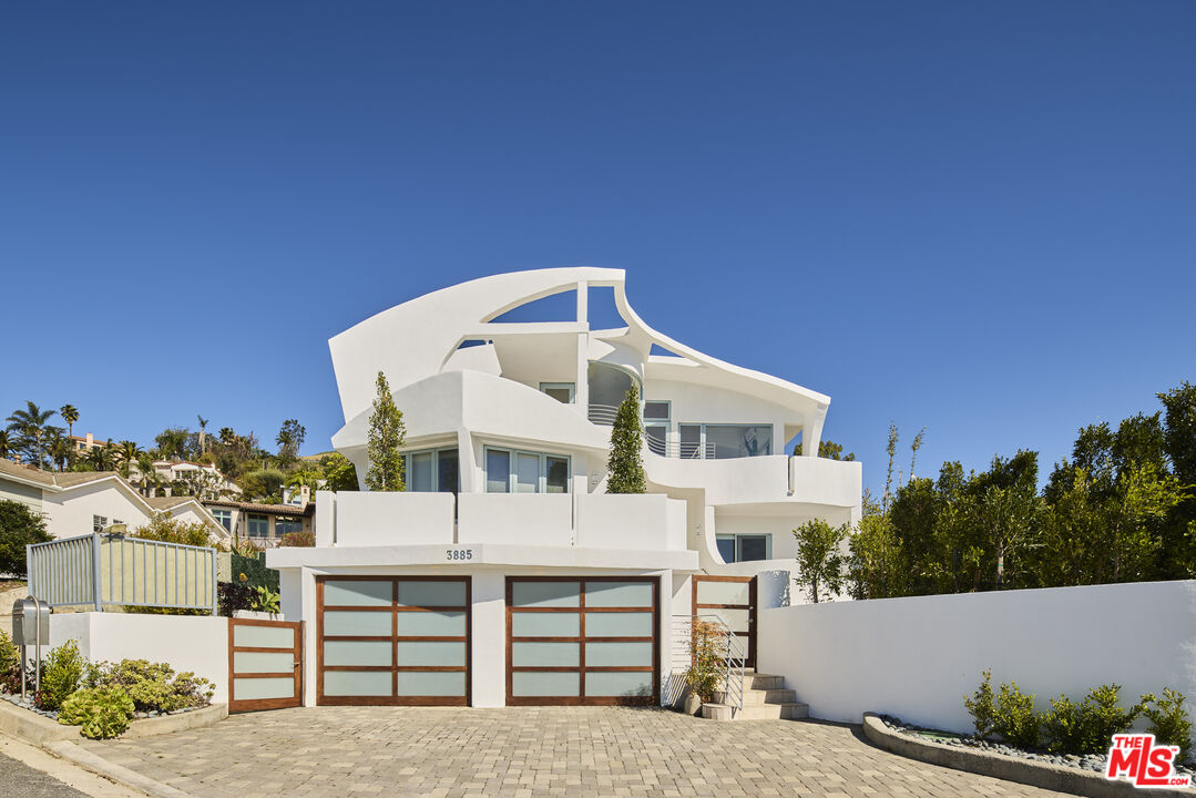 Property photo for 3885 Rambla Orienta, Malibu, CA