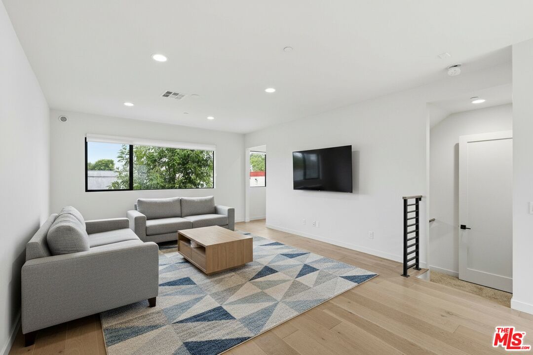 Property photo for 1605 N Arla Way, Los Angeles, CA