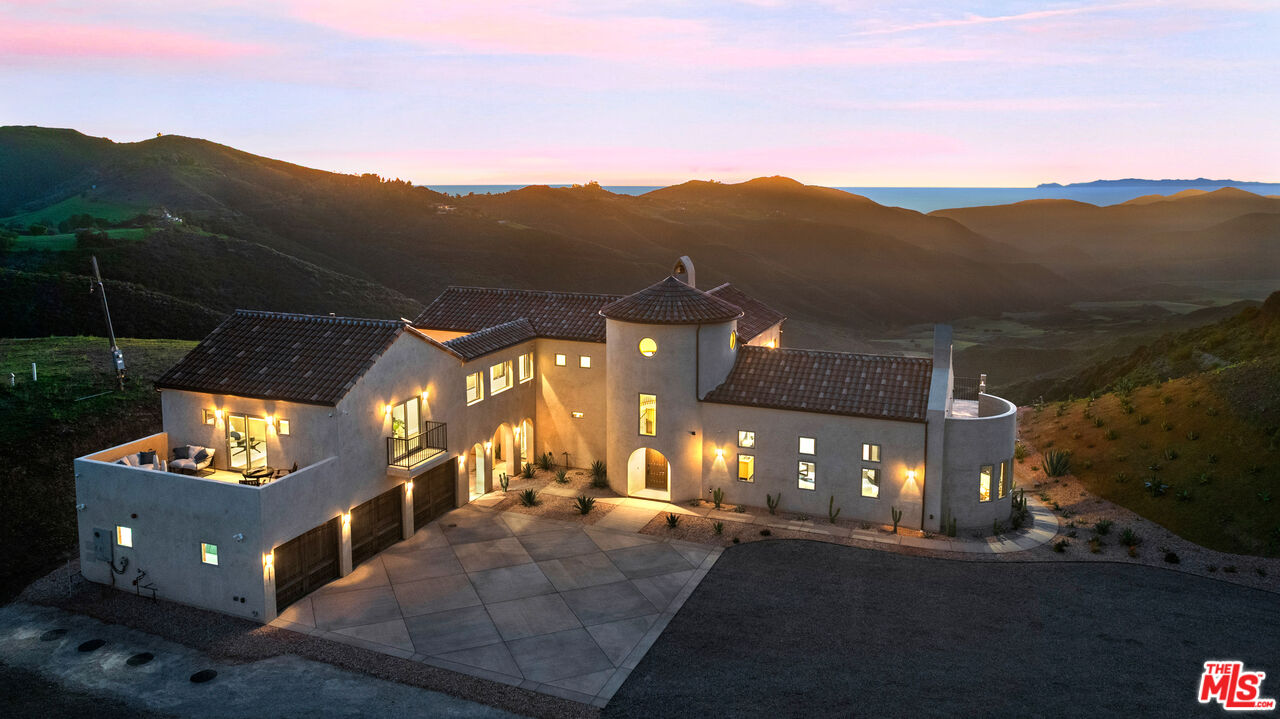 Property photo for 8567 Rd Mipolomol Rd, Malibu, CA