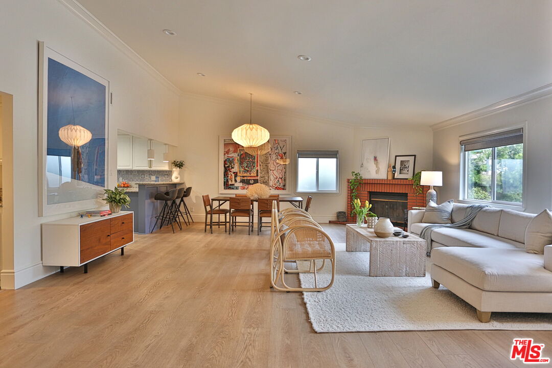 Property photo for 2901 Gracia St, Los Angeles, CA