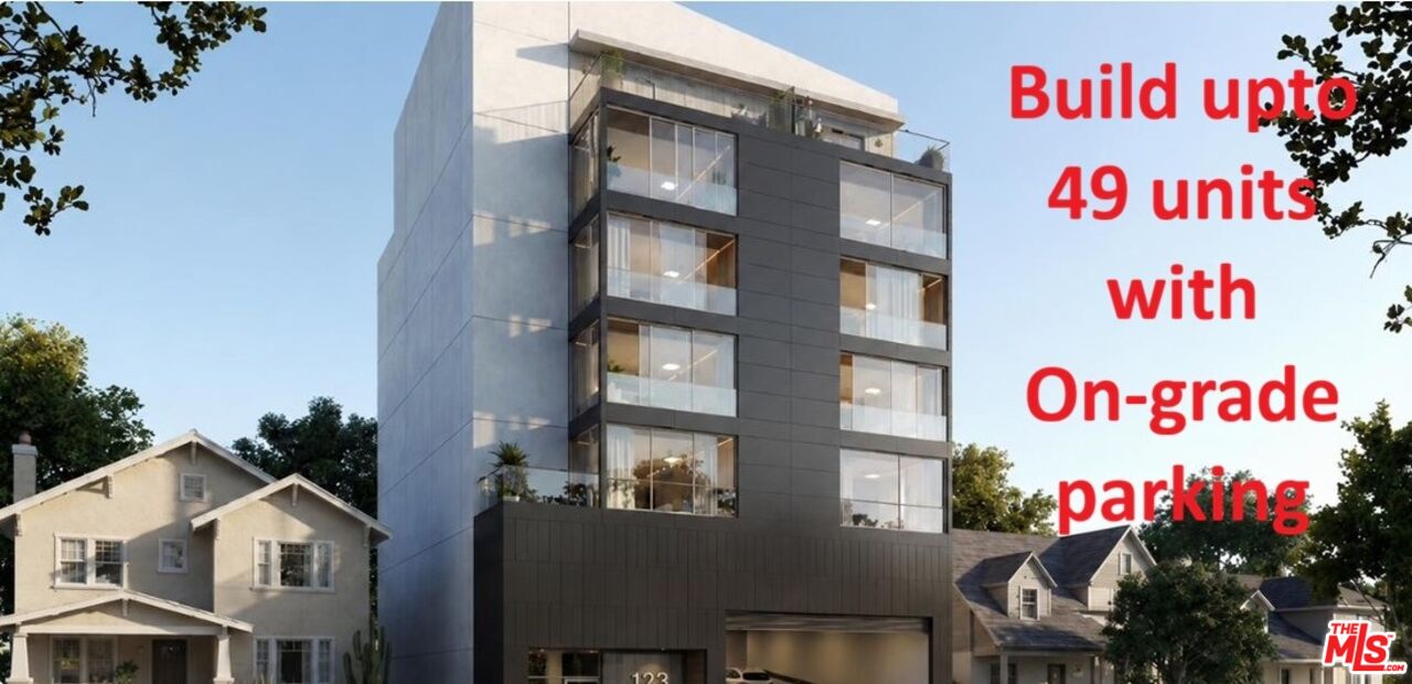 Property photo for 3030 W 12th Pl, Los Angeles, CA
