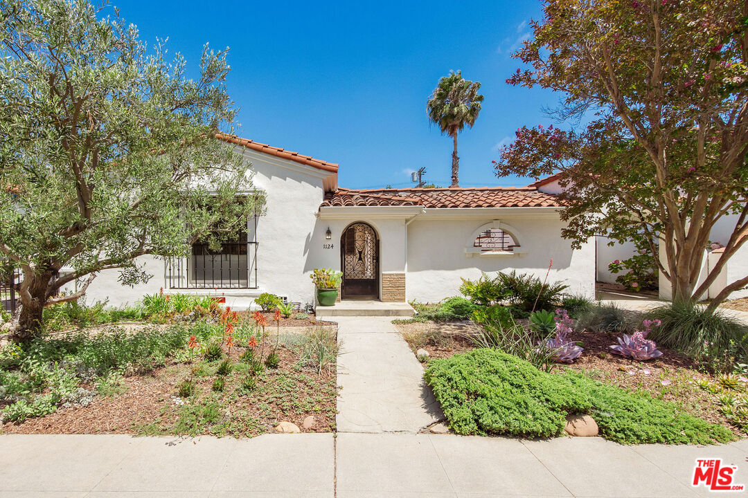 Property photo for 1124 Alvira St, Los Angeles, CA
