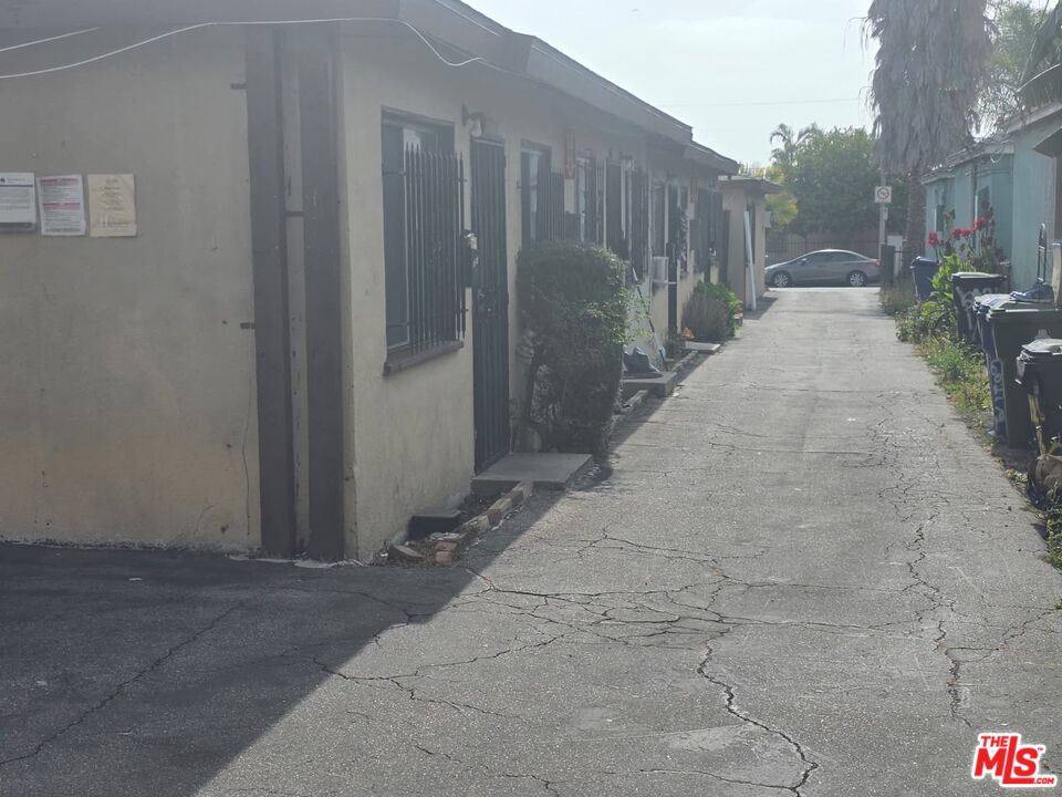 Property photo for 6021 11th Ave, Los Angeles, CA