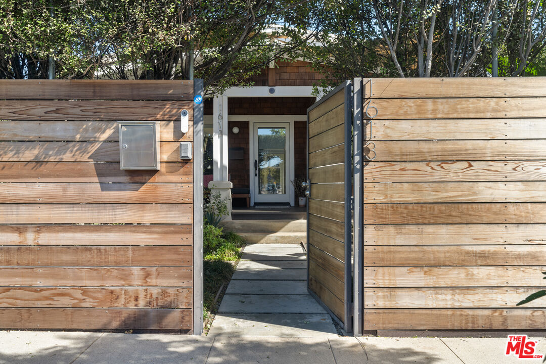 Property photo for 1613 Cabrillo AVE, Venice, CA