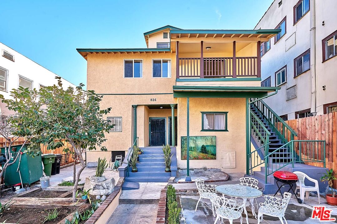 Property photo for 826 S Park View St, Los Angeles, CA