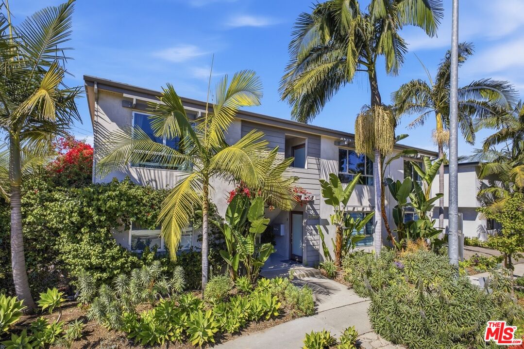 Property photo for 3425 Helms Ave, Culver City, CA