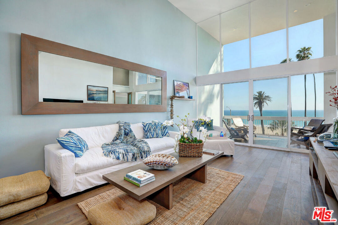 Property photo for 1025 Ocean Ave, #302, Santa Monica, CA