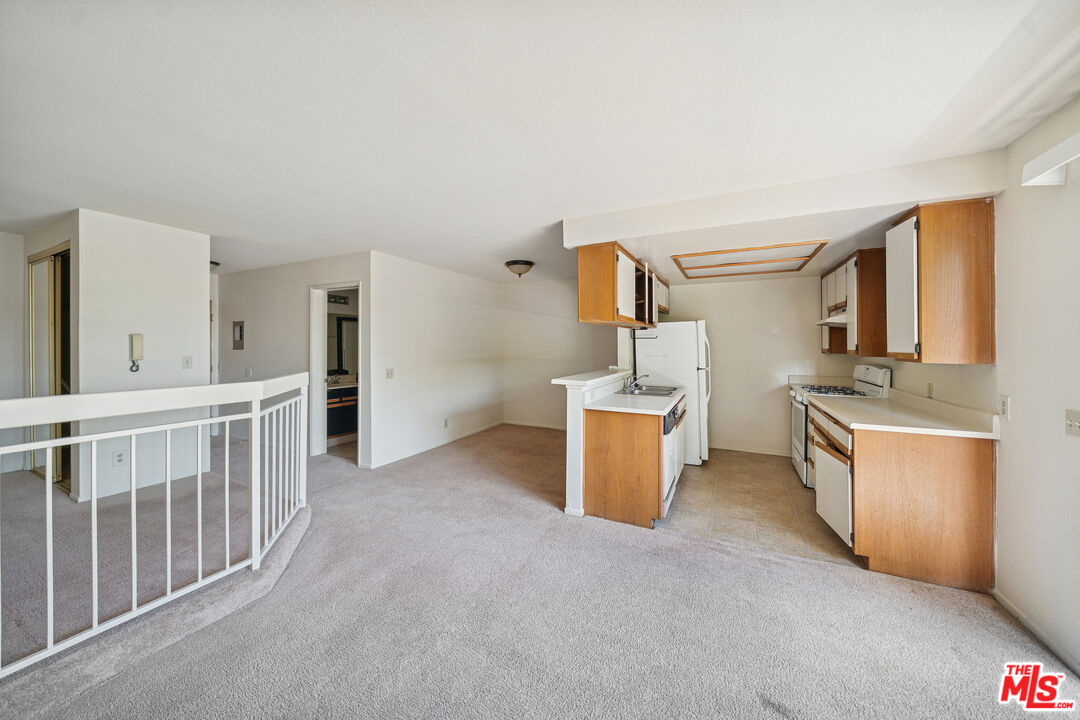 Property photo for 1519 N Martel Ave, #111, Los Angeles, CA