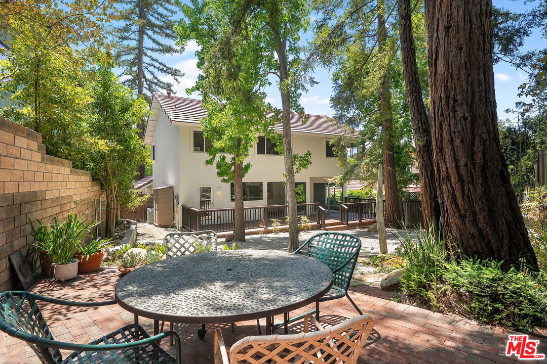 Property photo for 10311 Clusterberry Ct, Los Angeles, CA