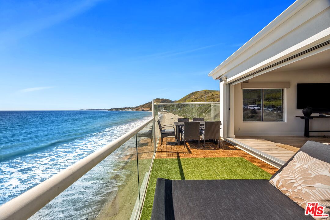 Property photo for 25444 Malibu Rd, Malibu, CA