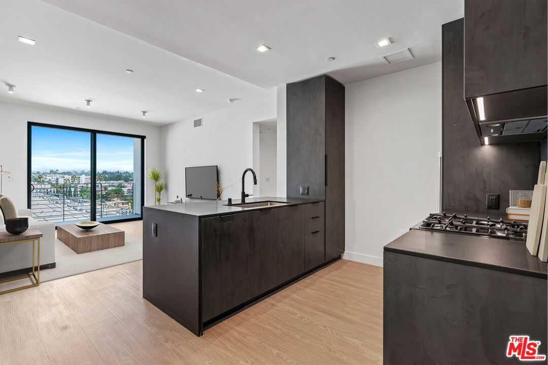 Property photo for 3688 Overland Ave, #701, Los Angeles, CA