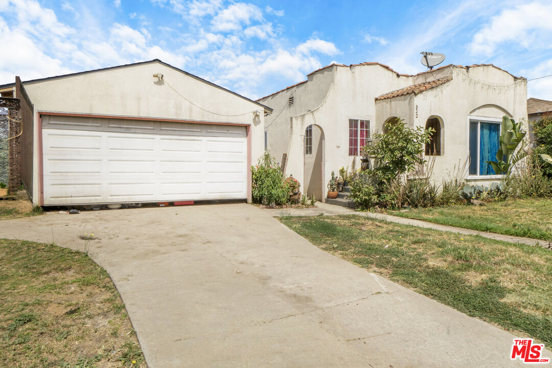 Property photo for 933 Holly St, Inglewood, CA