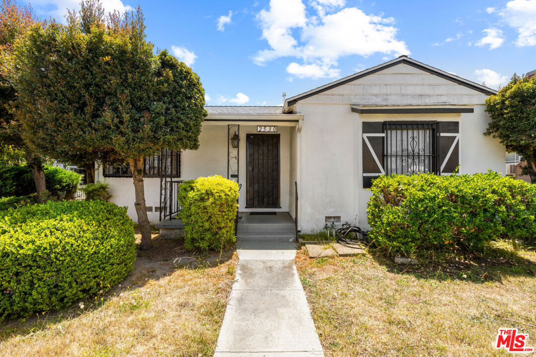 Property photo for 2530 W 154th St, Gardena, CA