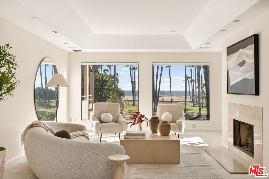 Property photo for 20 Ocean Park Blvd, #7, Santa Monica, CA
