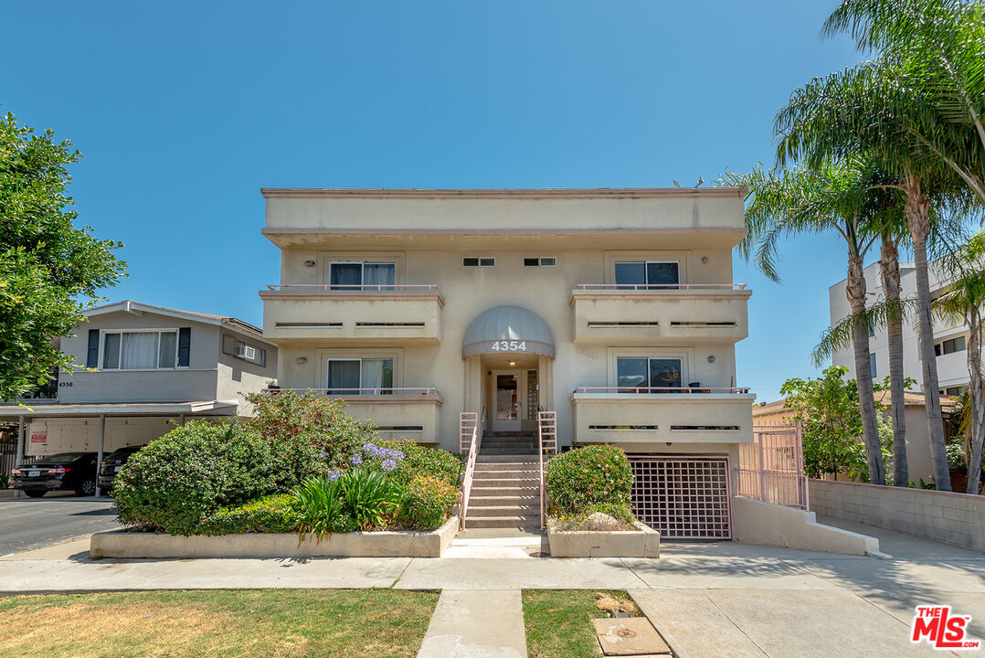 Property photo for 4354 Mclaughlin Ave, #103, Los Angeles, CA