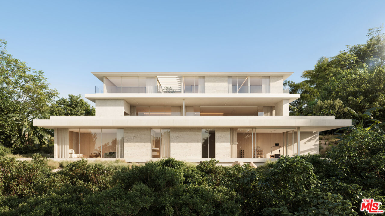 Property photo for 720 N Bonhill Rd, Los Angeles, CA