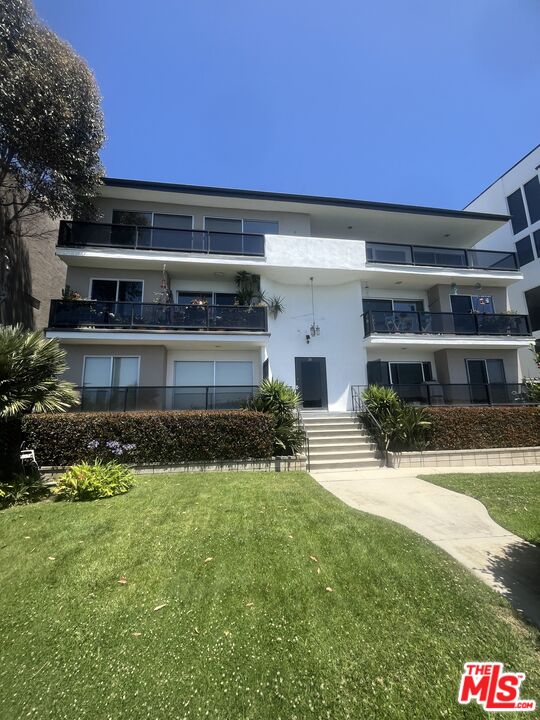 Property photo for 21 Via Marina, #7, Marina Del Rey, CA