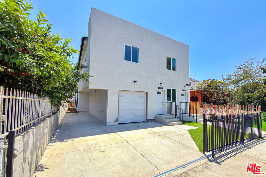 Property photo for 732 E 52nd St, Los Angeles, CA