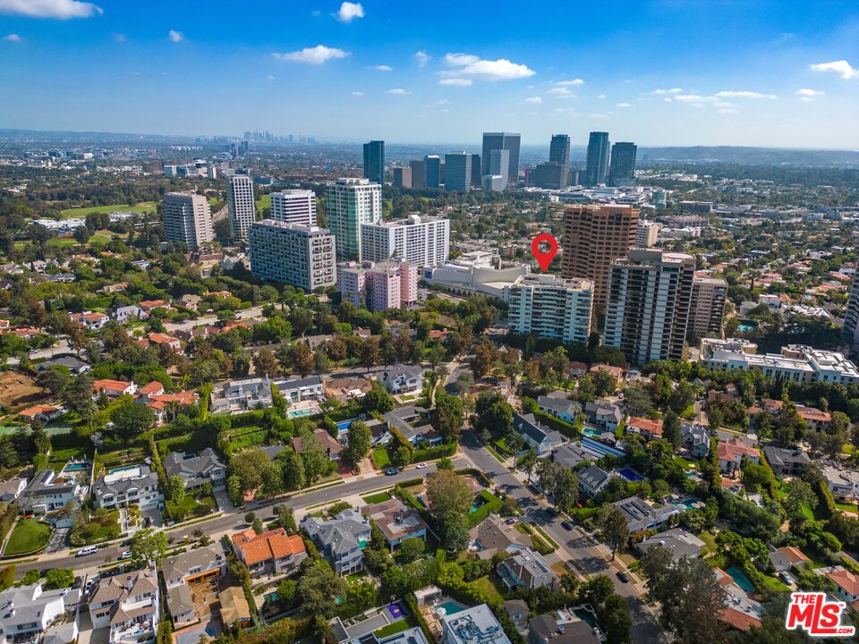 Property photo for 10433 Wilshire Blvd, #301, Los Angeles, CA