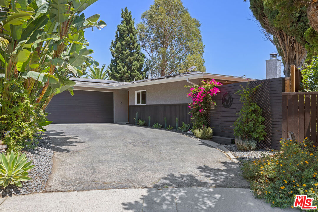 Property photo for 4801 Sonata Ln, Los Angeles, CA