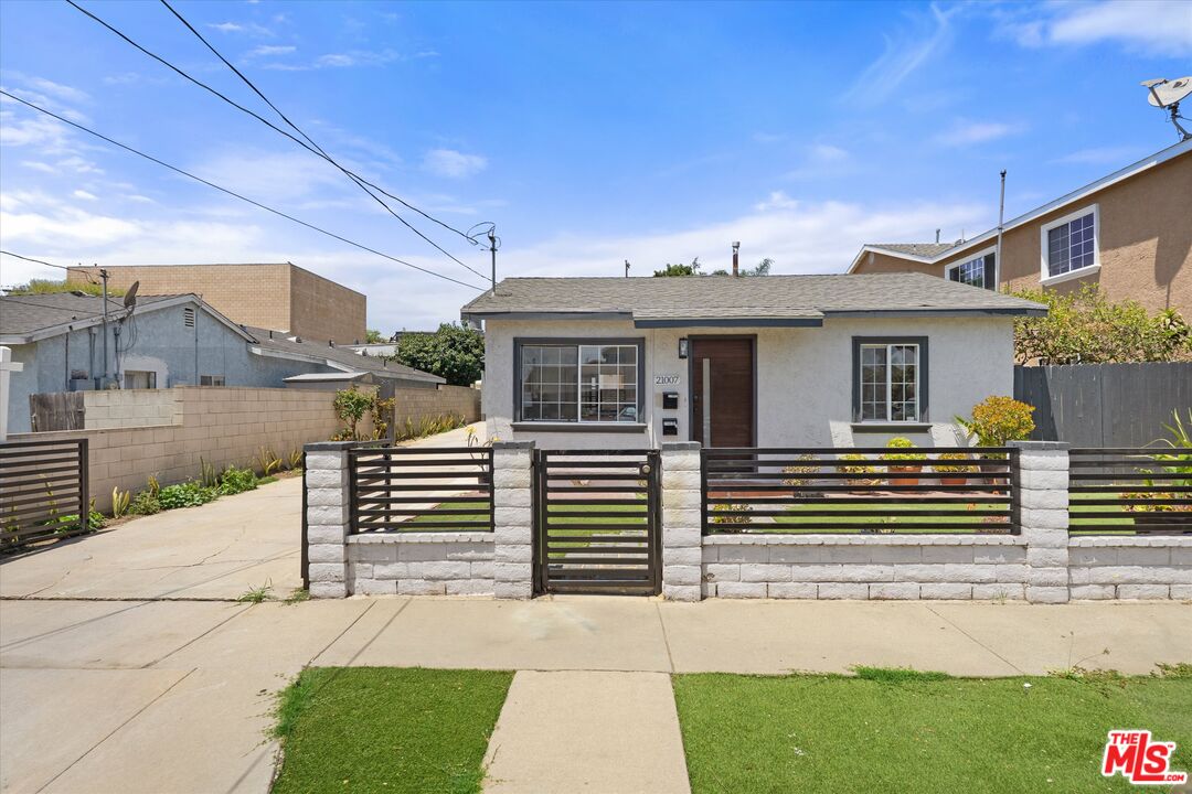 Property photo for 21007 Shearer Ave, Carson, CA