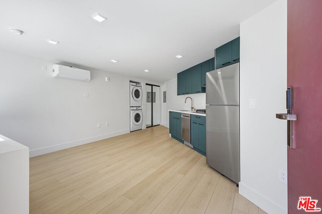 Property photo for 12425 Texas Ave, #5, Los Angeles, CA
