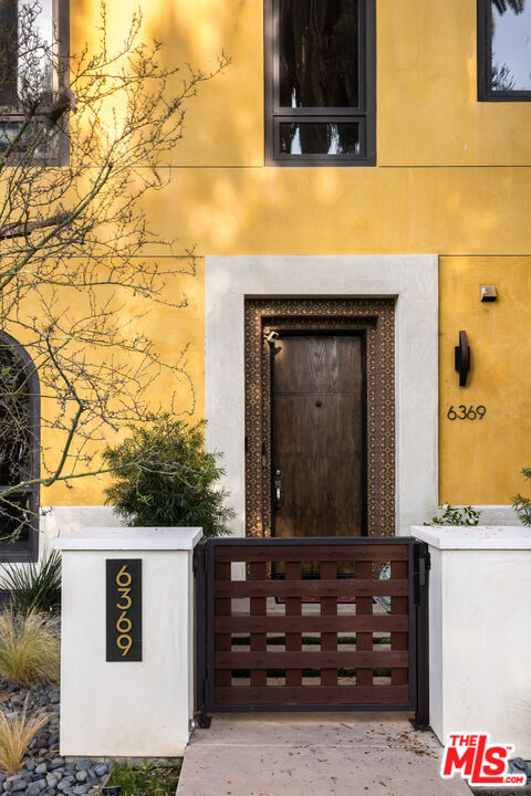 Property photo for 6369 W June Pl, Los Angeles, CA